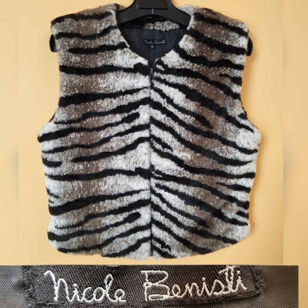 Nicole Benisti Zebra Animal Print Faux Fur Zip Vest‎ - Size Medium